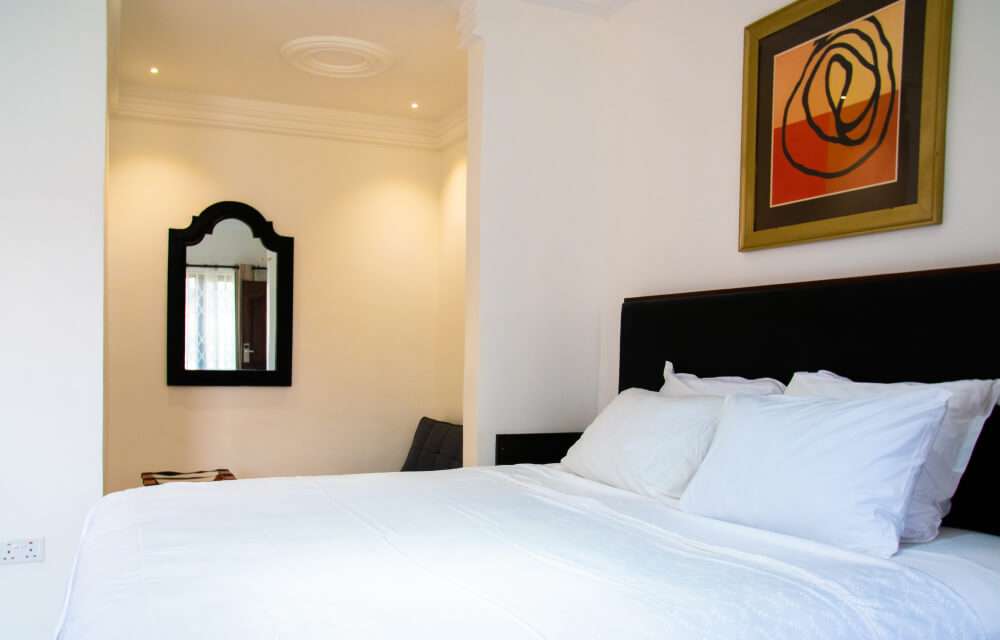 Palms Deluxe w/ Balcony